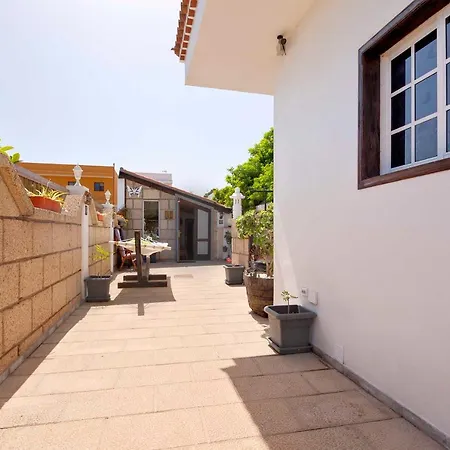 Balinés * Arona (Tenerife)